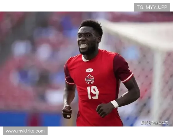 加拿大1-0击败南非晋级16强,东道主收获关键胜利 加拿大1-0击败南非晋级16强,东道主收获关键胜利
